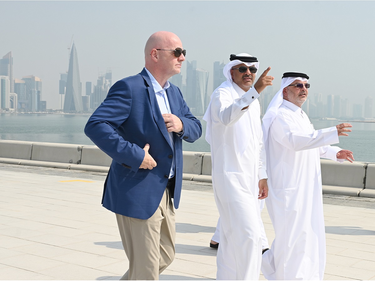 رئيس مجلس الوزراء يزور مشروع تطوير منطقة الدوحة المركزية وشارع الكورنيش