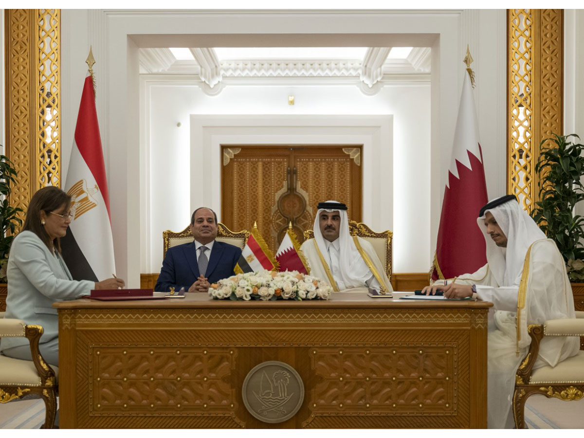 سمو الأمير والرئيس المصري يشهدان التوقيع على عدد من مذكرات التفاهم