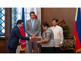 SH der Emir und der Präsident der Philippinen bezeugen den Austausch von Abkommen und Absichtserklärungen