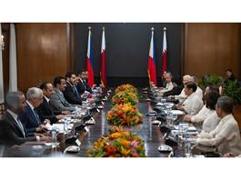 SH der Emir und der Präsident der Philippinen halten offizielle Gespräche ab