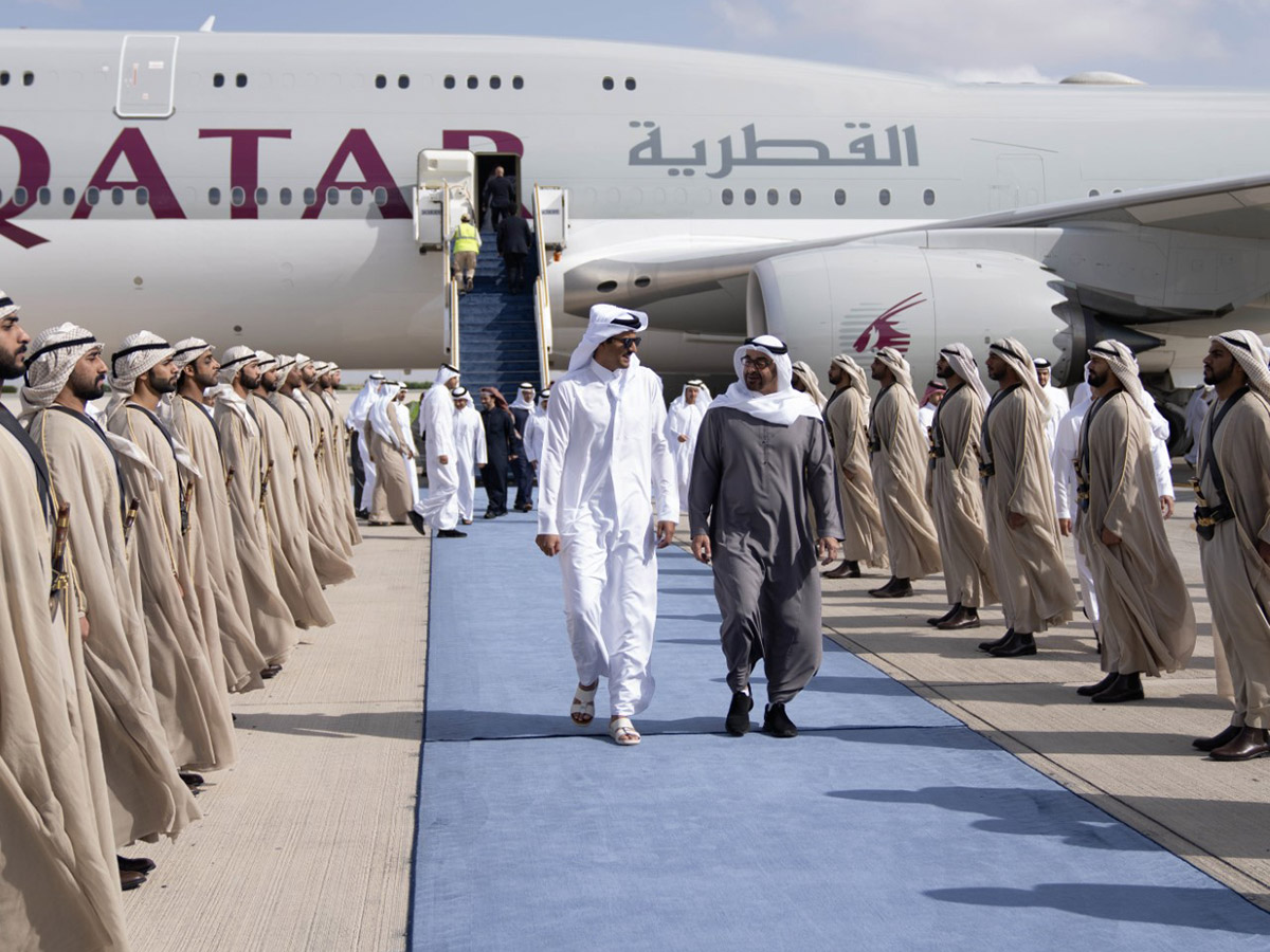 HH the Amir Arrives in Abu Dhabi